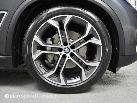 BMW X5 — photo 05