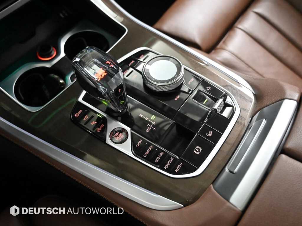 BMW X5 — photo 09