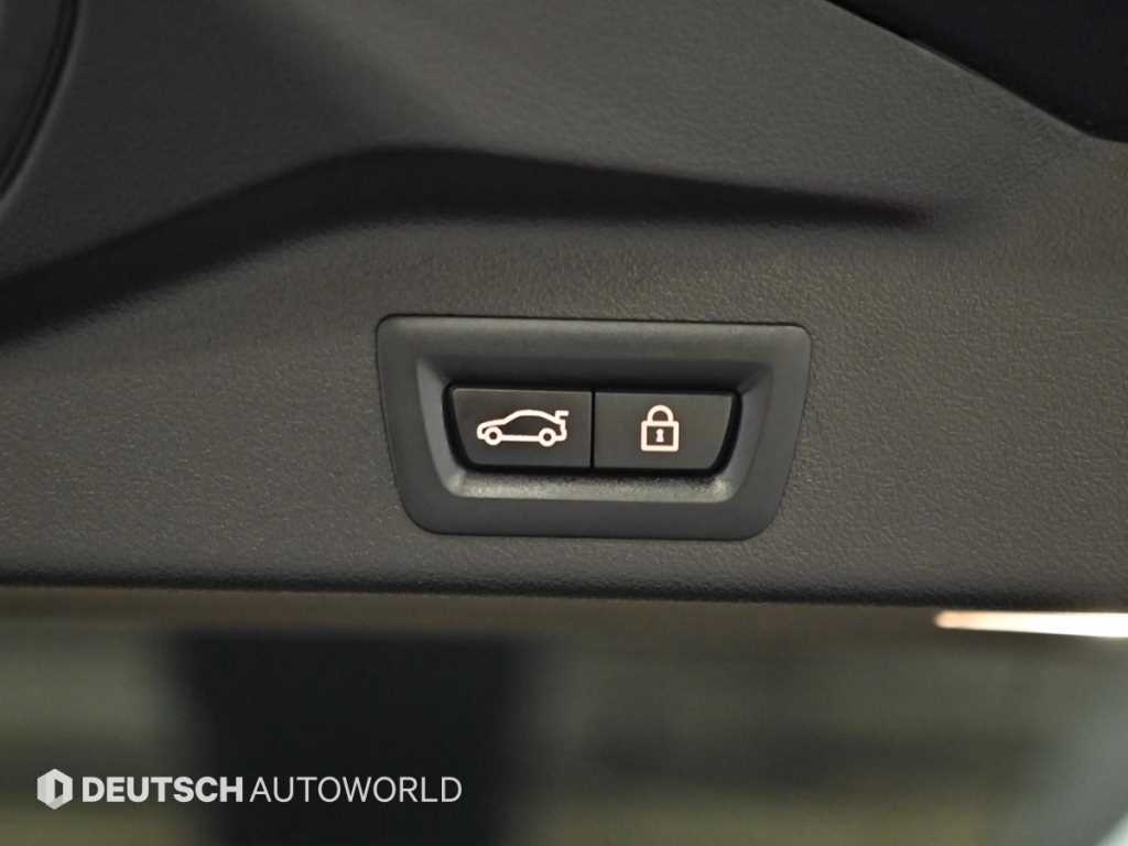 BMW X5 — photo 20