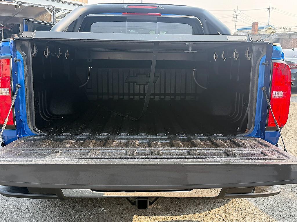 CHEVROLET Colorado — photo 17