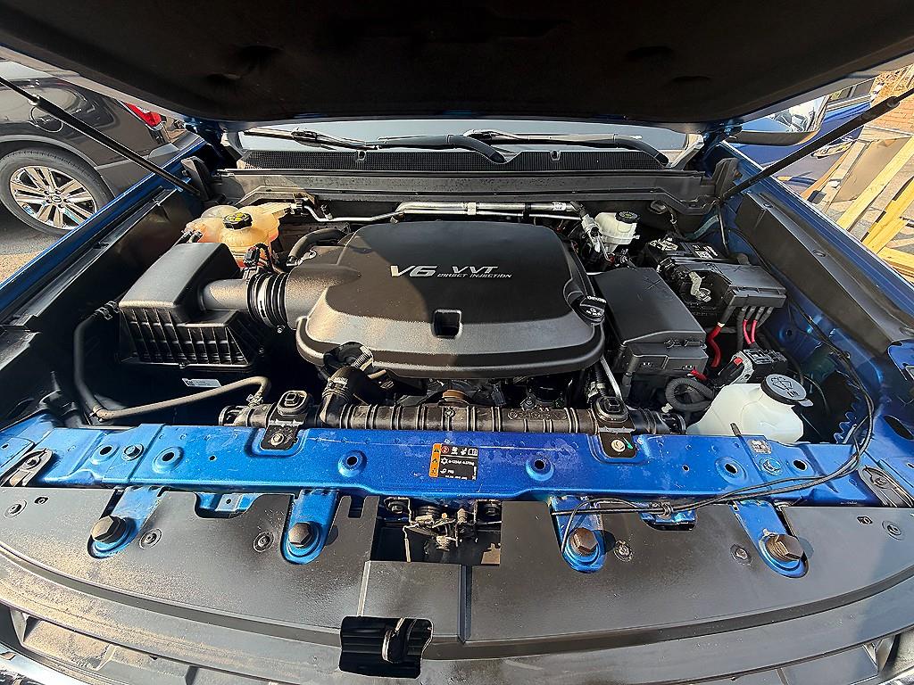 CHEVROLET Colorado — photo 18