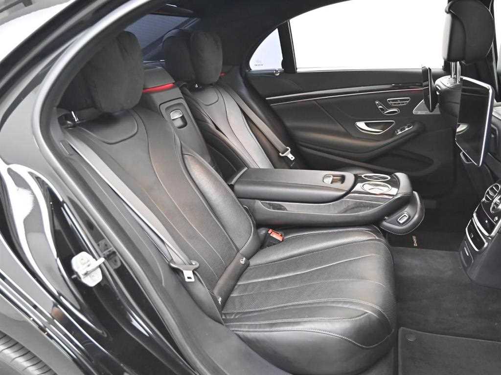 Mercedes-Benz S-Class — photo 12