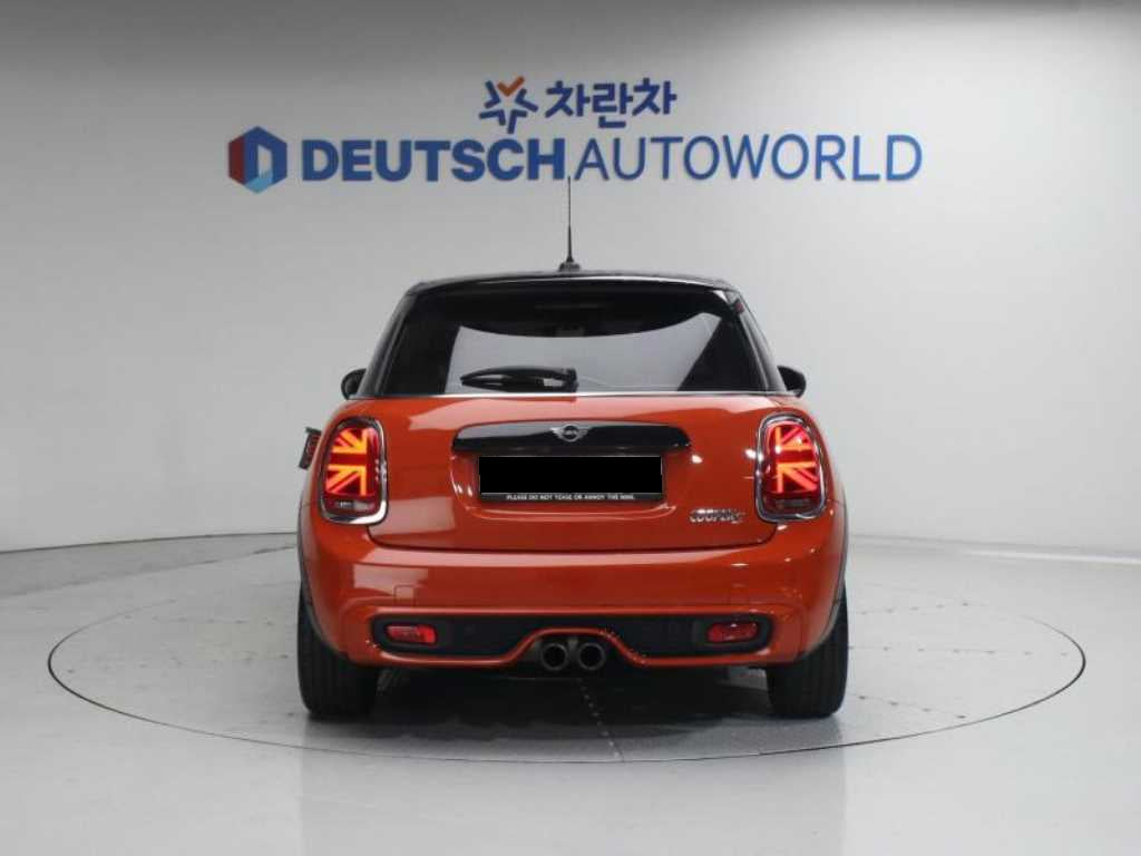 Mini Cooper — photo 04