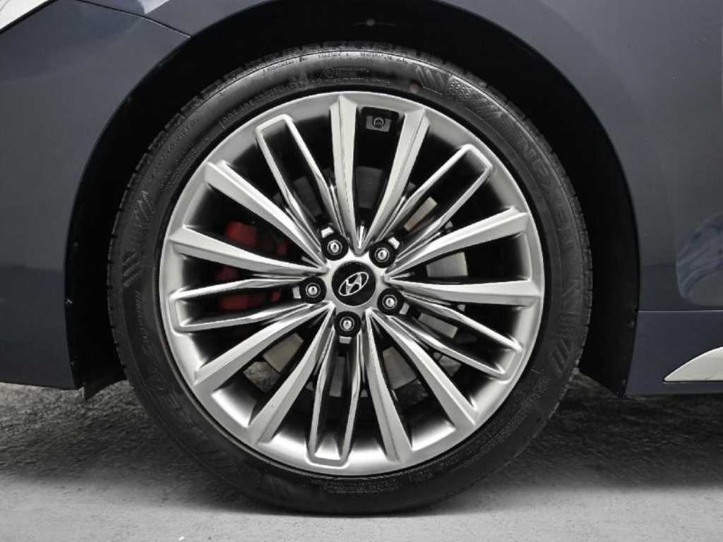 Hyundai Grandeur — photo 05
