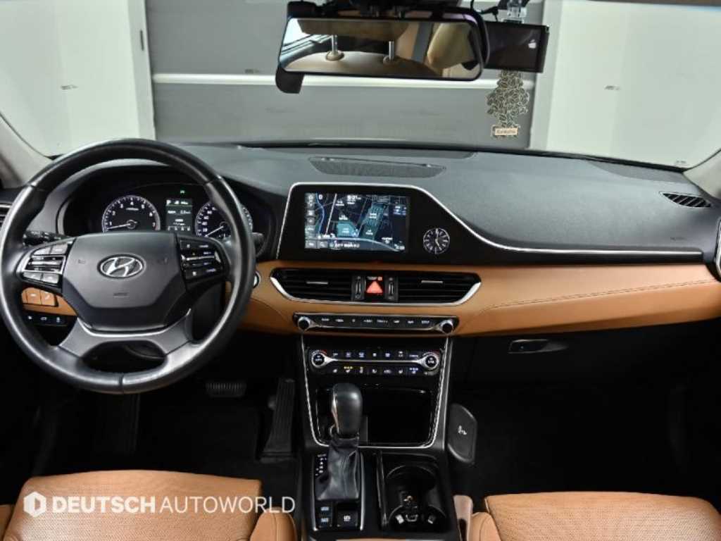Hyundai Grandeur — photo 07