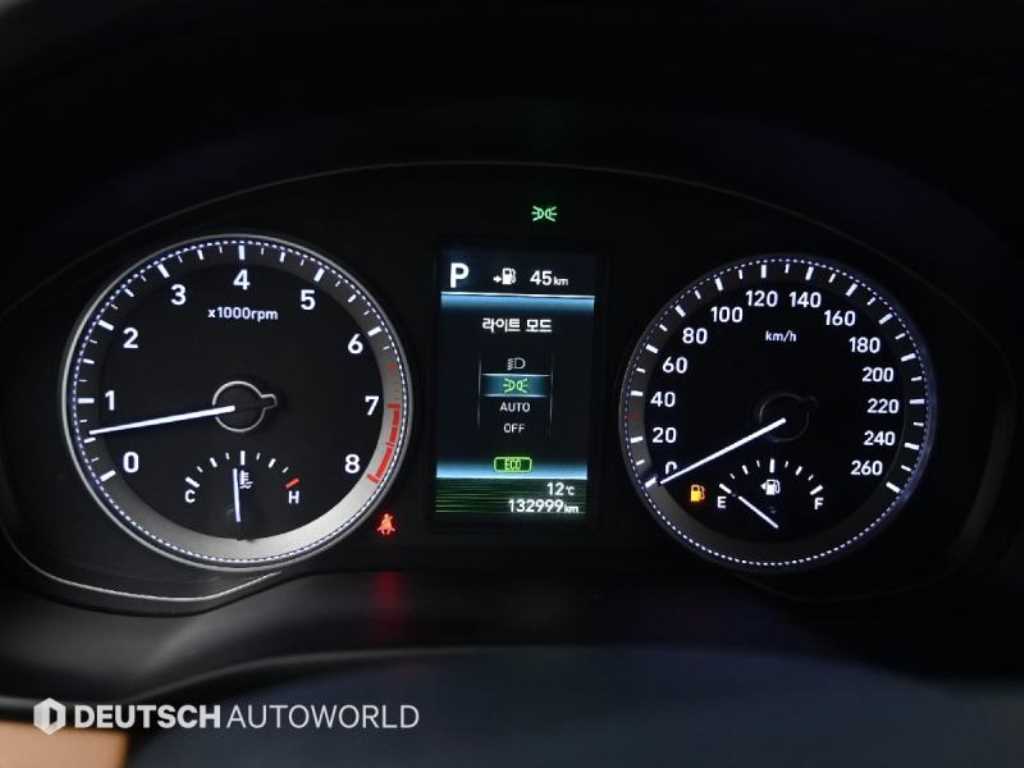 Hyundai Grandeur — photo 08