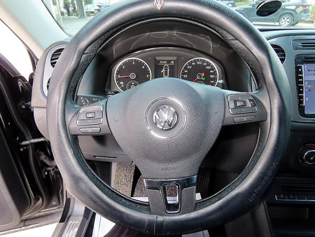 Volkswagen Tiguan — photo 08
