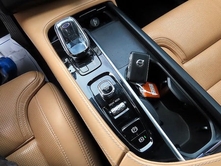 Volvo XC90 — photo 10