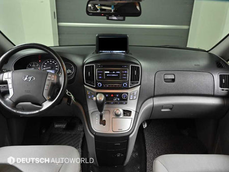 Hyundai Starex — photo 07