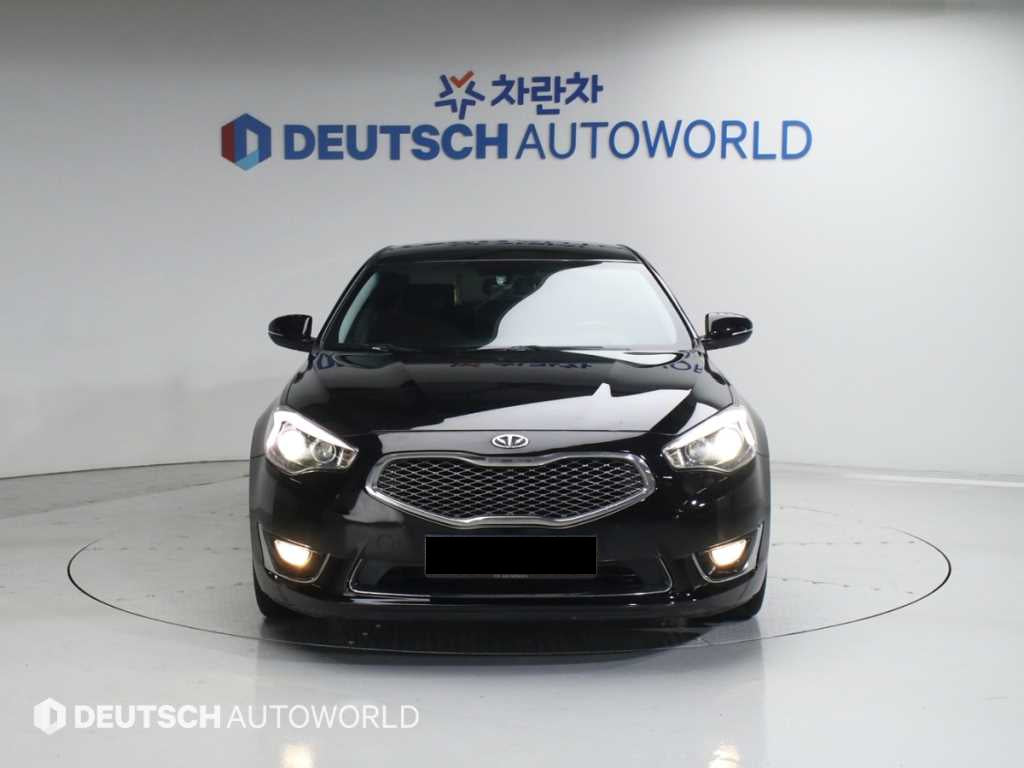 Kia K7 — photo 03