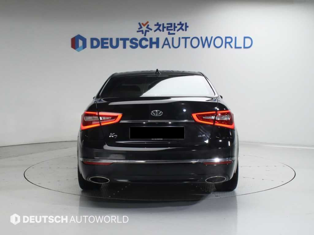 Kia K7 — photo 04