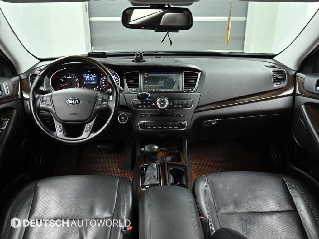 Kia K7 — photo 07