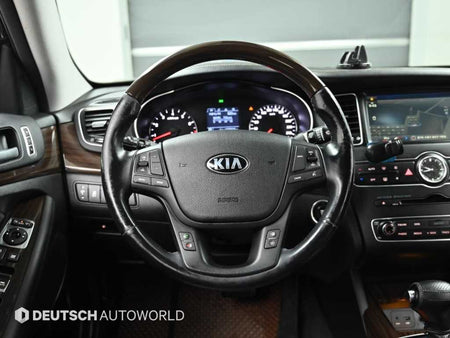 Kia K7 — photo 13
