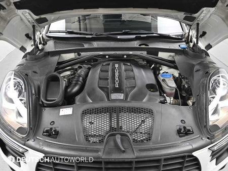 Porsche Macan — photo 06