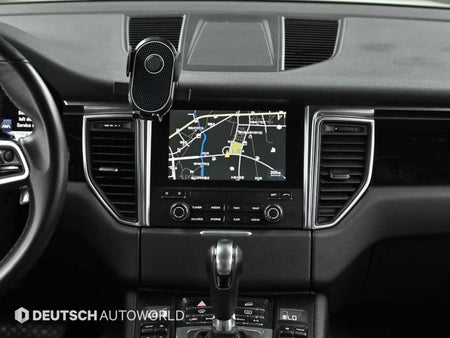 Porsche Macan — photo 14