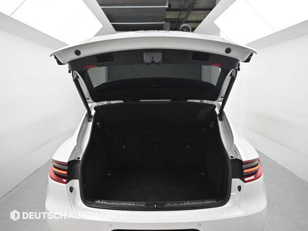 Porsche Macan — photo 19