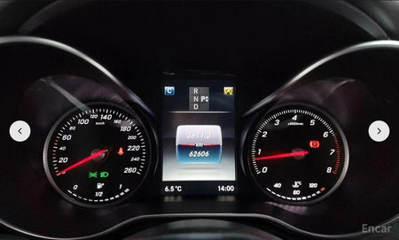 Mercedes-Benz C-Class — photo 08