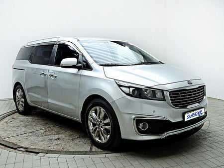 Kia Carnival — photo 02