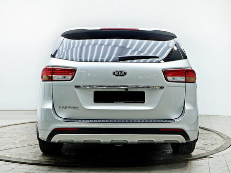 Kia Carnival — photo 03