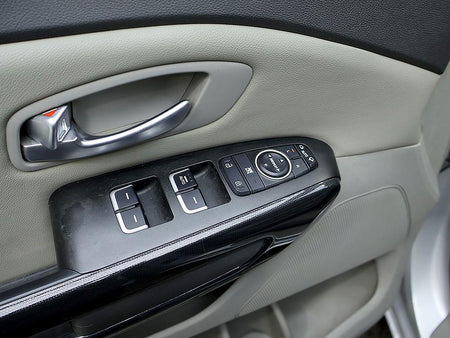 Kia Carnival — photo 13
