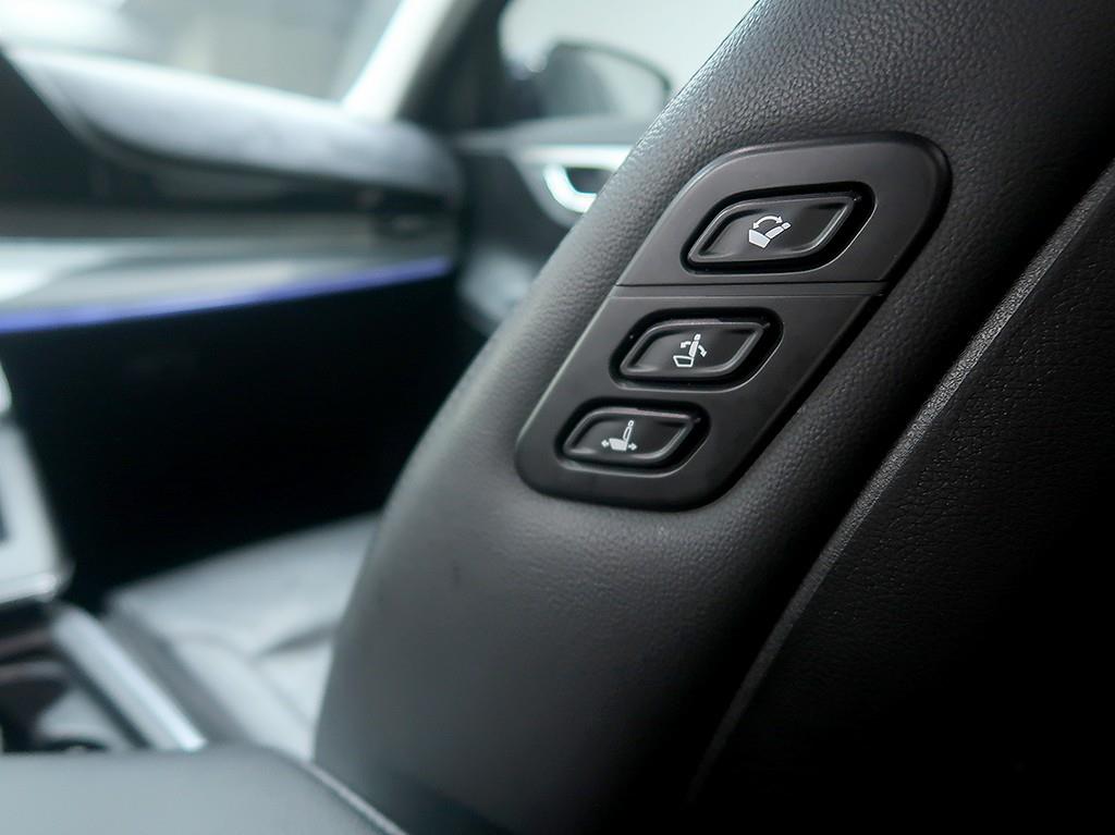 Hyundai Grandeur — photo 16