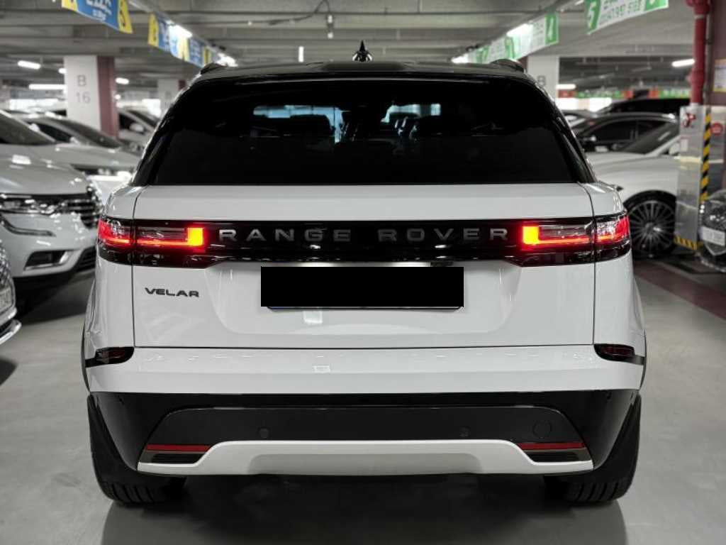 Land Rover Range Rover Velar — photo 04