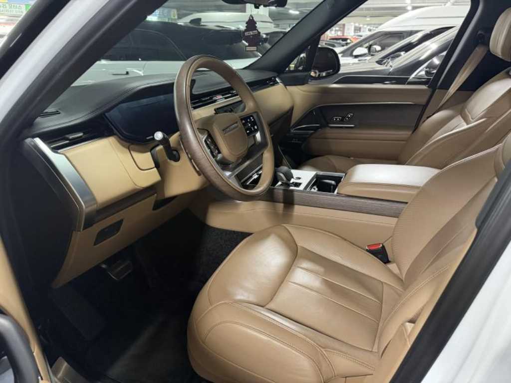 Land Rover Range Rover — photo 19