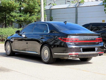 Genesis G90 — photo 03
