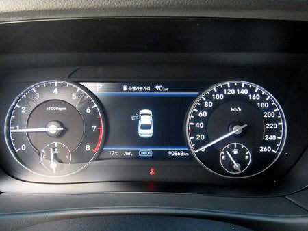Genesis G90 — photo 09
