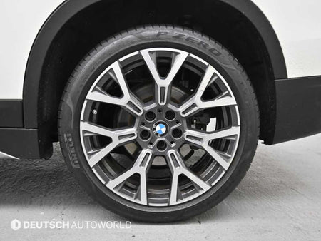 BMW X1 — photo 06