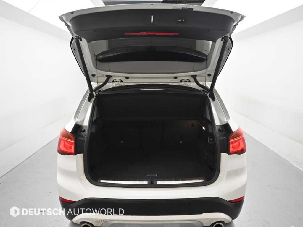 BMW X1 — photo 20