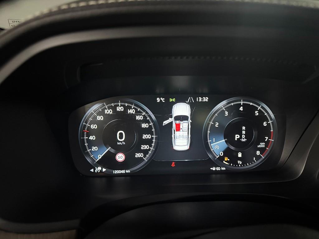 Volvo S90 — photo 08