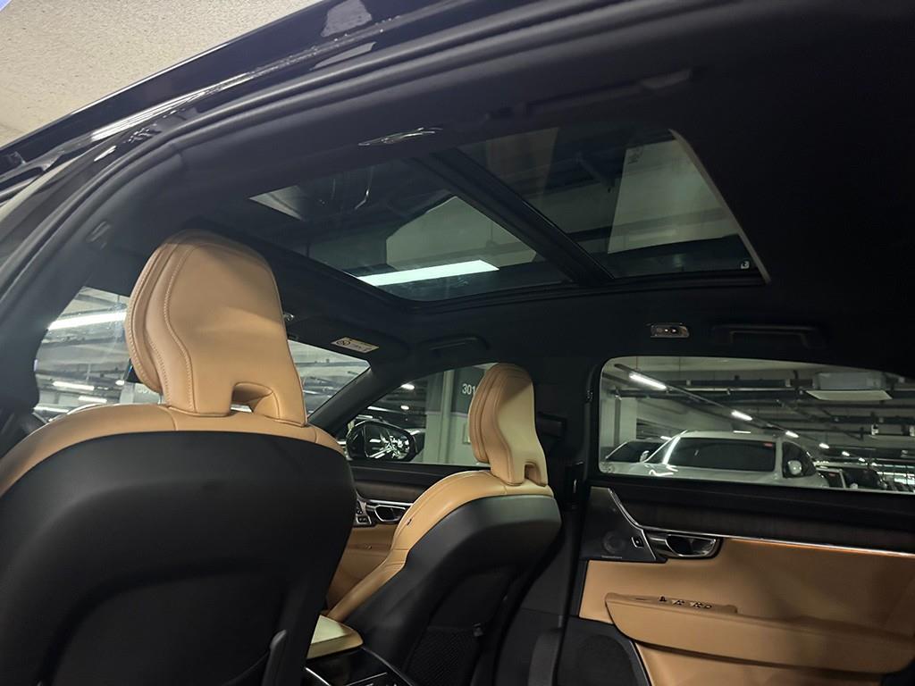 Volvo S90 — photo 18