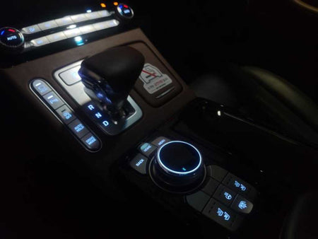 Genesis G90 — photo 12