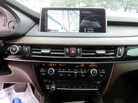 BMW X5 — photo 12