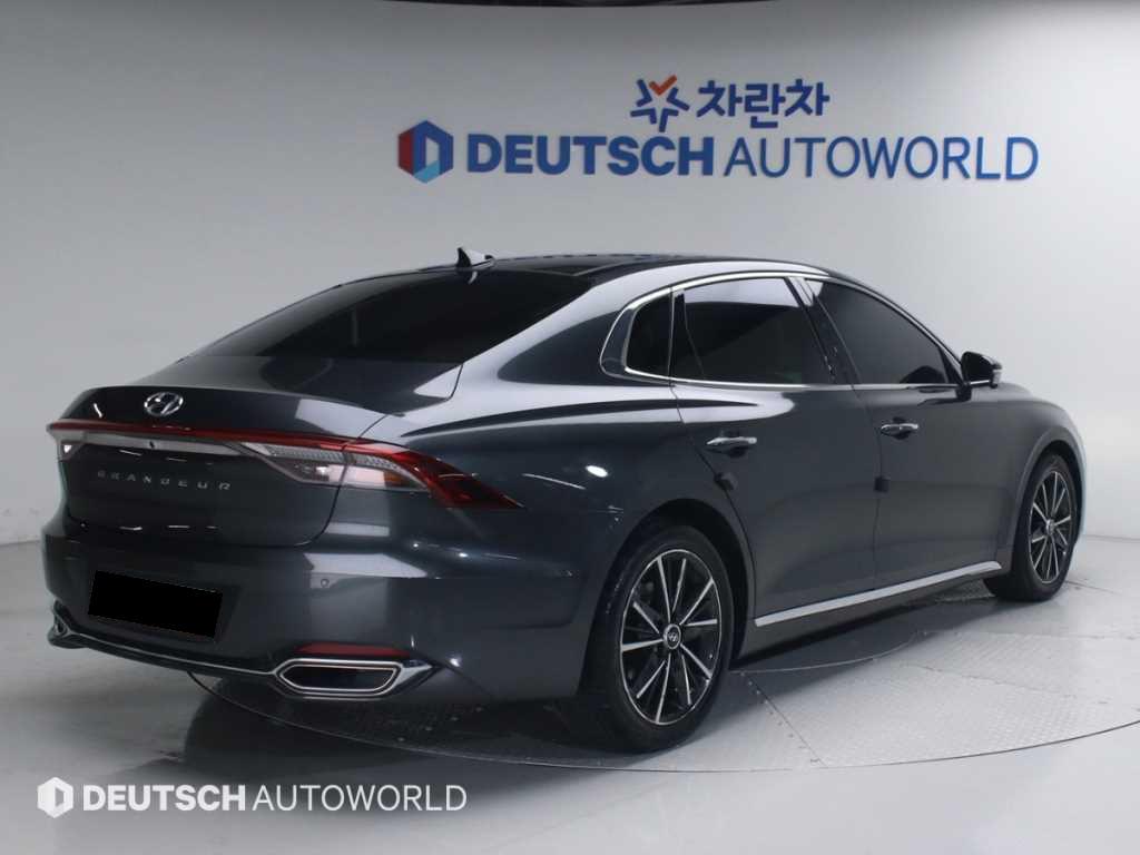 Hyundai Grandeur — photo 03