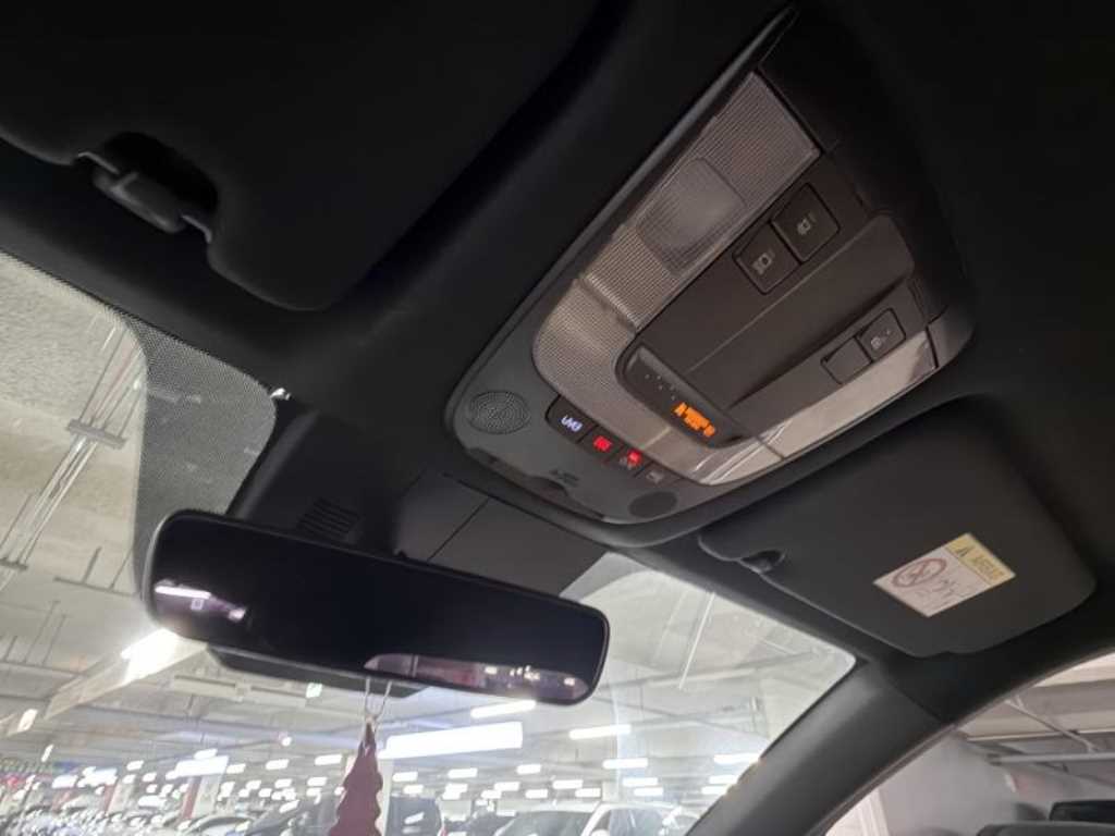 Kia Sorento — photo 11