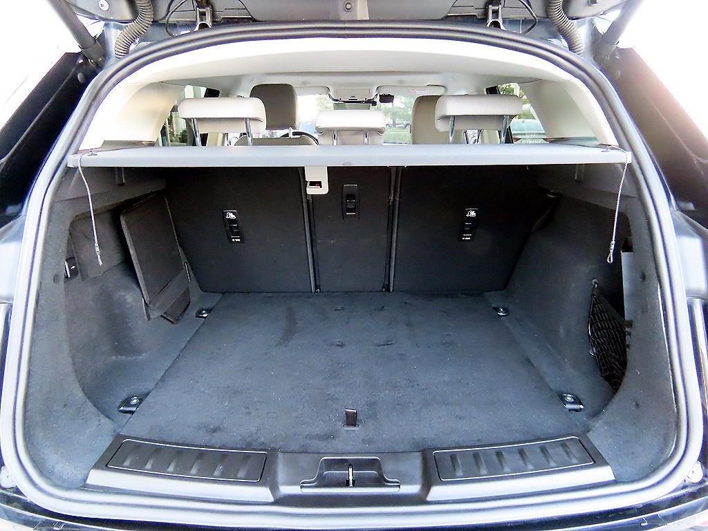 Land Rover Range Rover Evoque — photo 17