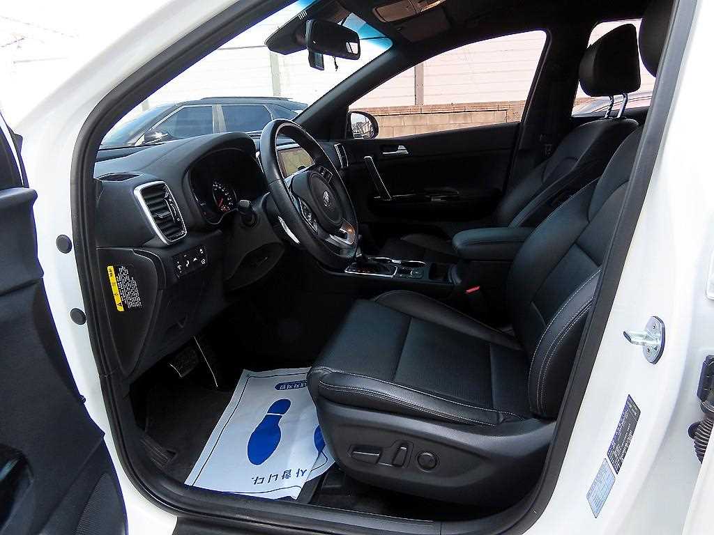 Kia Sportage — photo 05