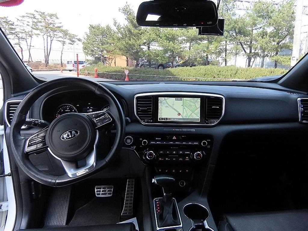 Kia Sportage — photo 07