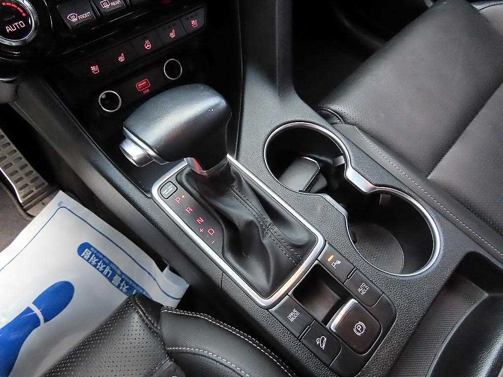 Kia Sportage — photo 10