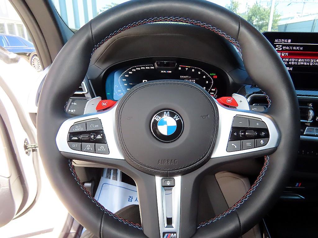 BMW X4M — photo 08