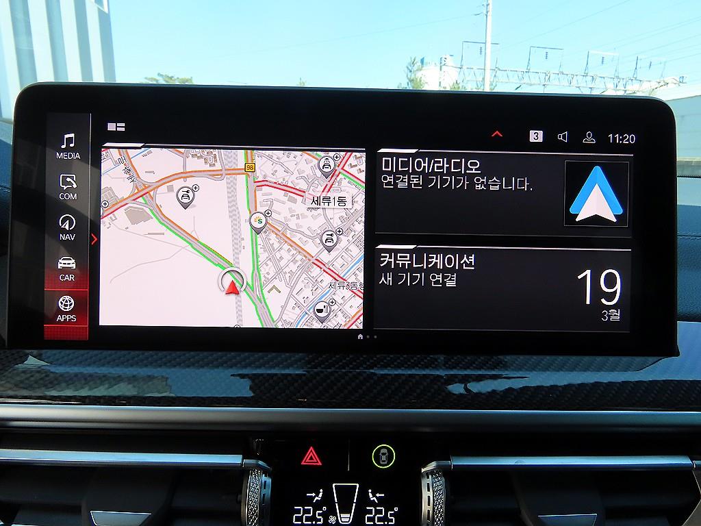 BMW X4M — photo 13