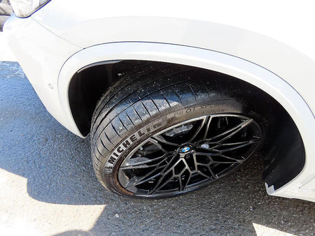 BMW X4M — photo 20
