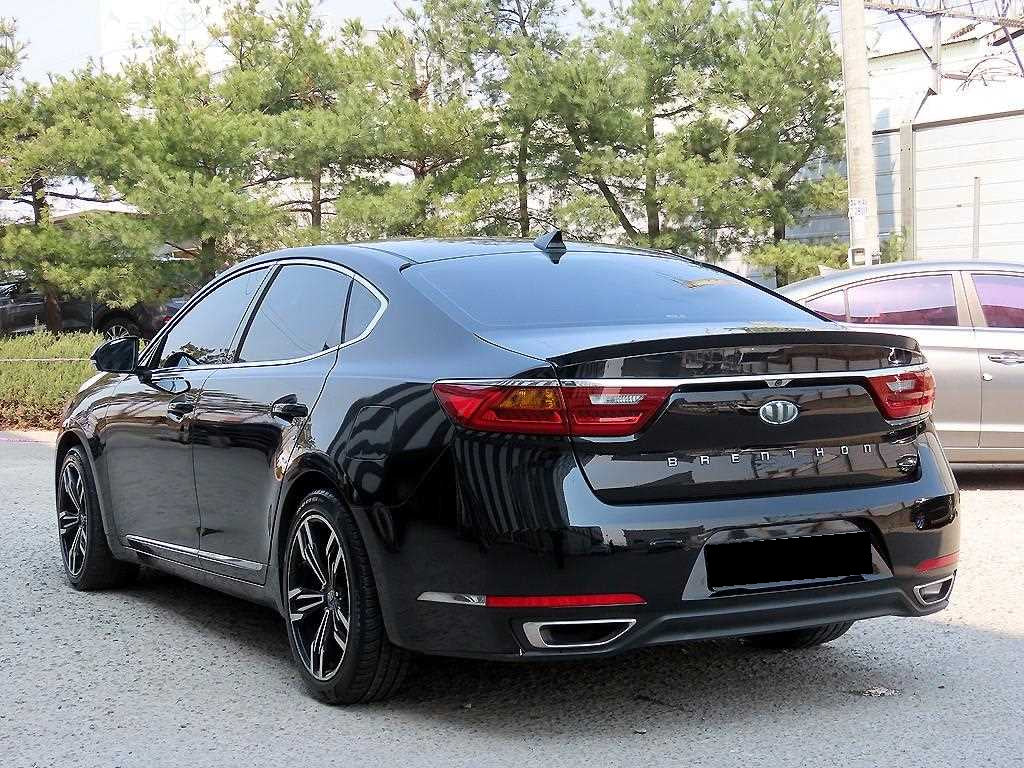 Kia K7 — photo 03