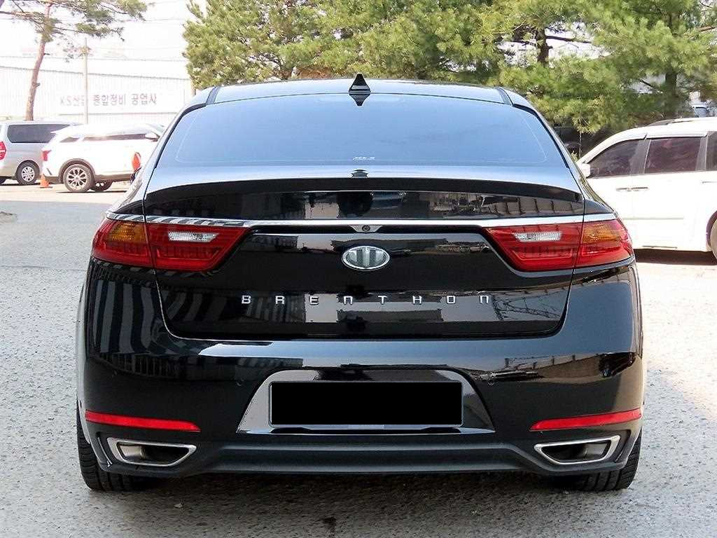 Kia K7 — photo 04