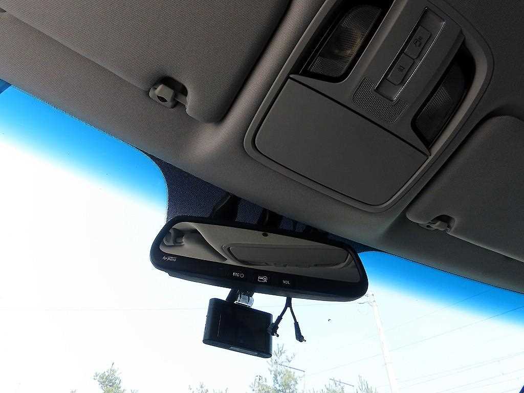 Kia K7 — photo 15