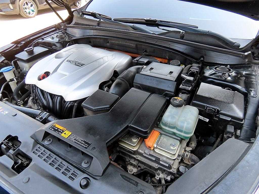 Kia K7 — photo 19
