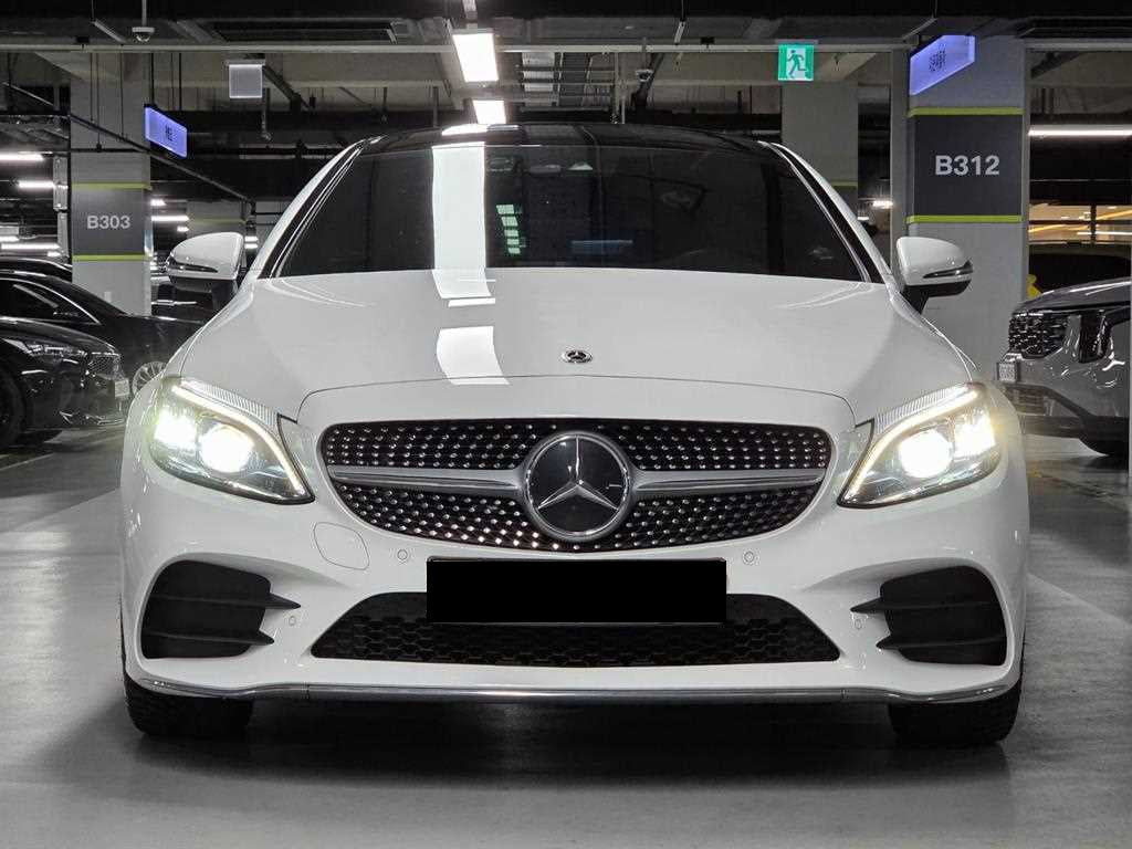 Mercedes-Benz C-Class — photo 02