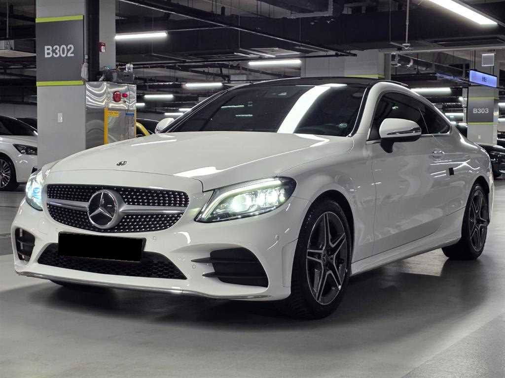 Mercedes-Benz C-Class — photo 04